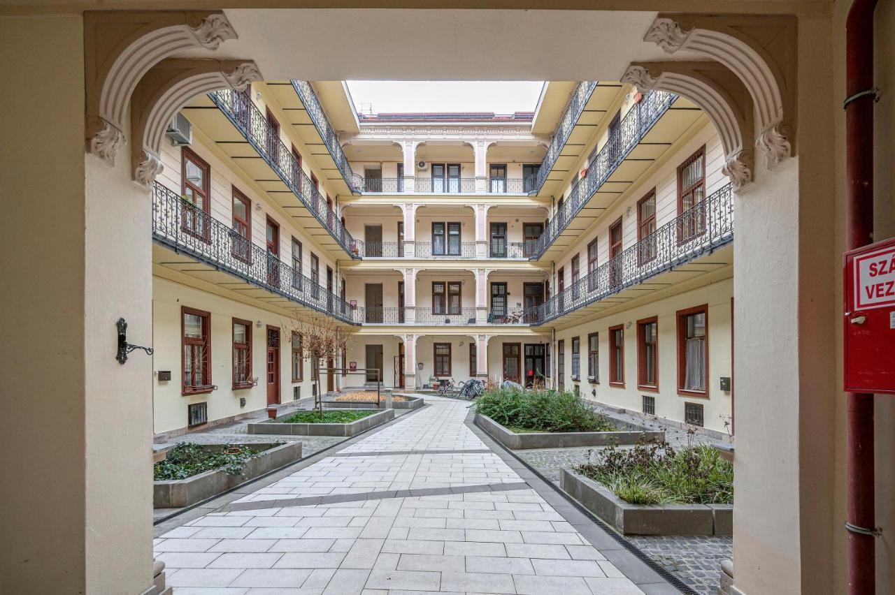 Corvin City Apartment By Nw Budapest Exterior foto